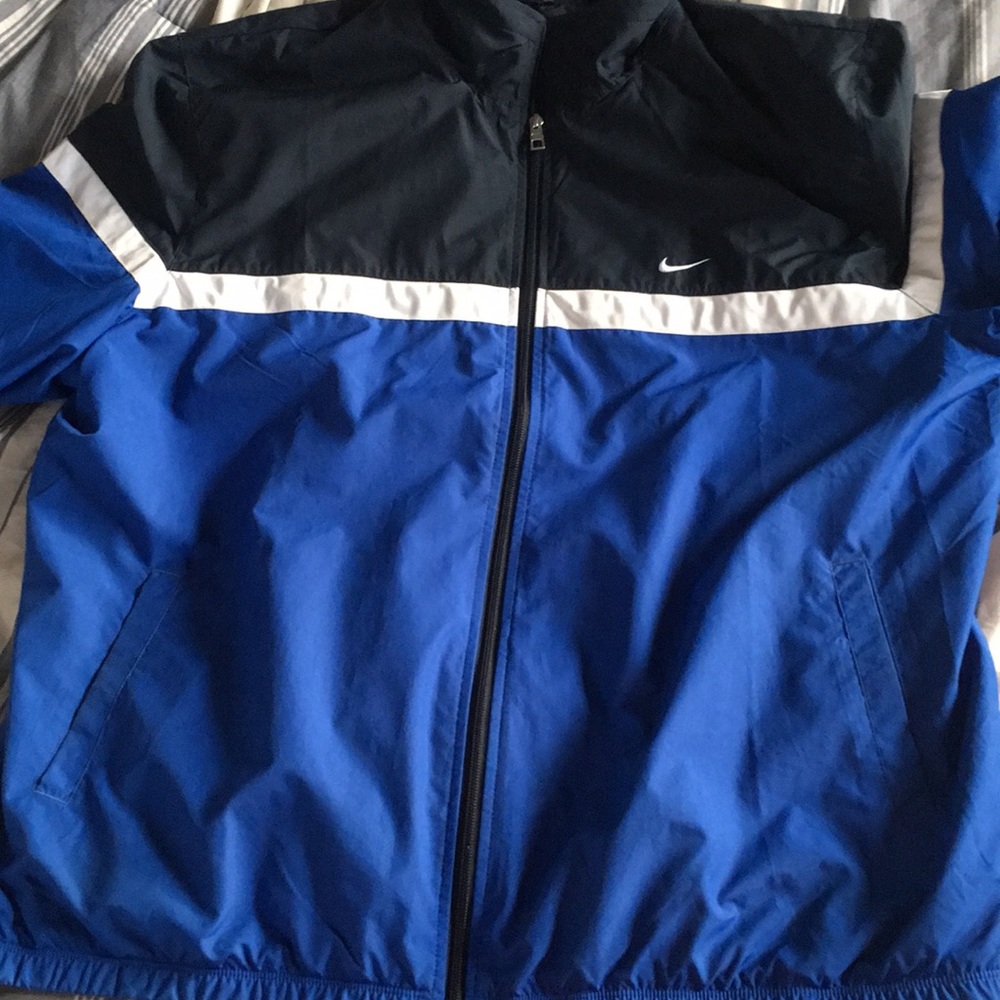 Nike windbreaker